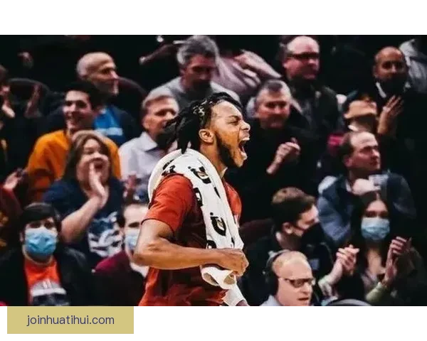 加兰创历史首人纪录七场首发三分破三十助攻破五十