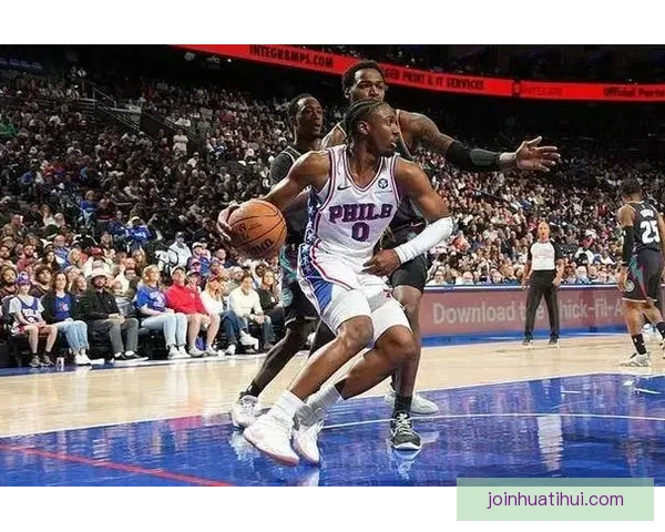 活塞横扫76人锁定东部第一詹金斯乔治复出表现抢眼